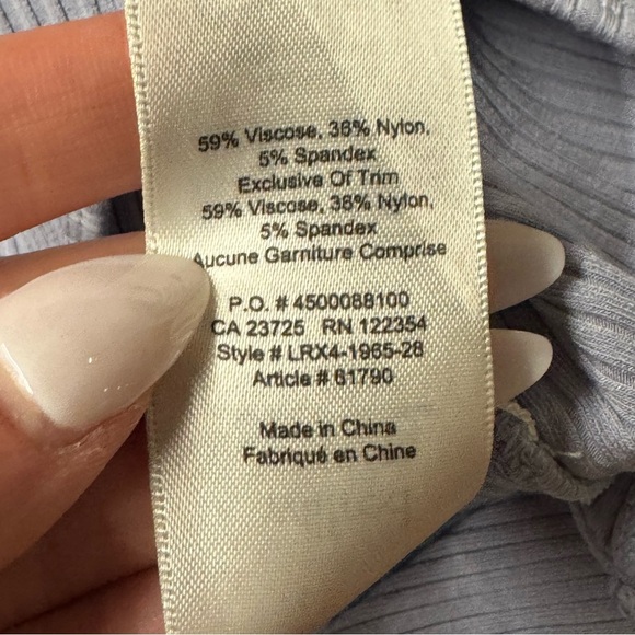 Wilfred Ribbed Knit Bodysuit – Light Grey/ Lilac (Size S) 🤍✨ - Picture 6 of 6